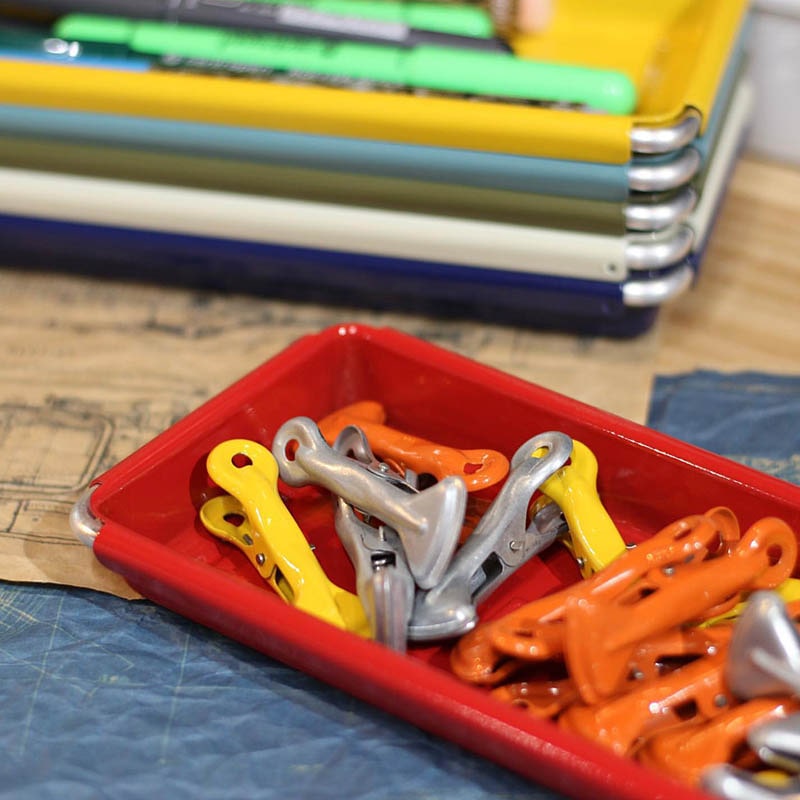 Desktop Tray